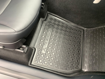 Коврики в салон Tesla Model Y (2019-…) Avto-Gumm. Фото 8