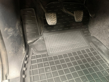 Коврики в салон Toyota Hilux VII (2004–2015) Резиновые Avto-Gumm. Фото 4