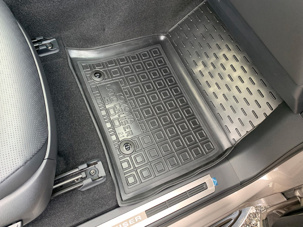 Коврики в салон Toyota Land Cruiser 300 (2021-...) (Avto-Gumm). Фото 6