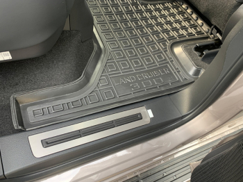 Коврики в салон Toyota Land Cruiser 300 (2021-...) (Avto-Gumm). Фото 11
