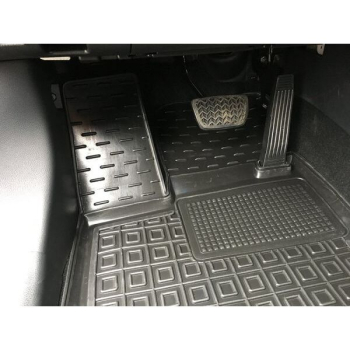 Коврики в салон Toyota RAV 4 (XA50) (2018-...) гибрид (Avto-Gumm). Фото 3