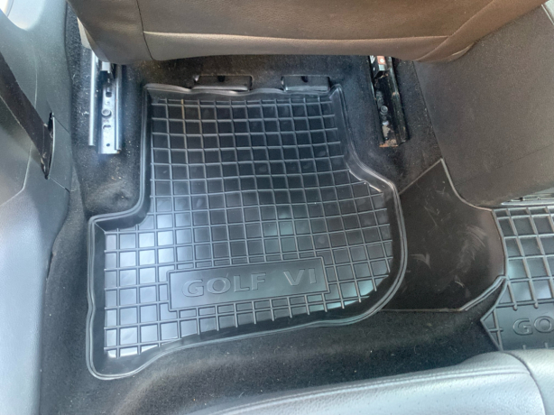 Коврики в салон Volkswagen Golf 5 03-/6 09- (Avto-Gumm). Фото 17