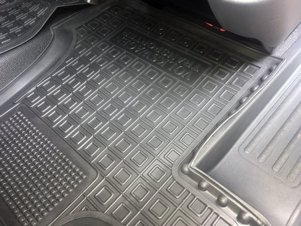 Коврики в салон Volkswagen T5 Transporter 2003- (1plus2) Резиновые Avto-Gumm. Фото 5