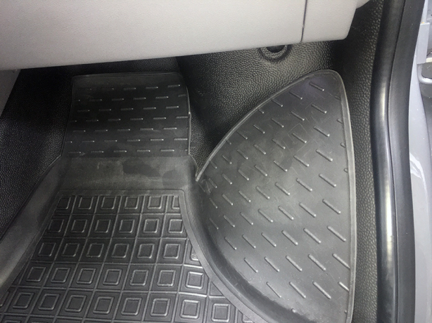 Коврики в салон Volkswagen T5 Transporter 2003- (1plus2) Резиновые Avto-Gumm. Фото 8