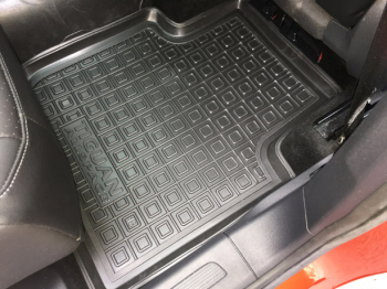 Коврики в салон Volkswagen Tiguan Allspace 2018- (Avto-Gumm). Фото 19