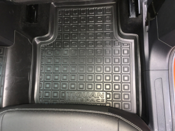 Коврики в салон Volkswagen Tiguan Allspace 2018- (Avto-Gumm). Фото 18