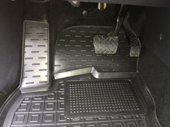 Коврики в салон Volkswagen Tiguan Allspace 2018- (Avto-Gumm). Фото 12