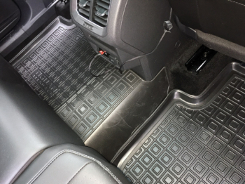 Коврики в салон Volkswagen Tiguan Allspace 2018- (Avto-Gumm). Фото 21