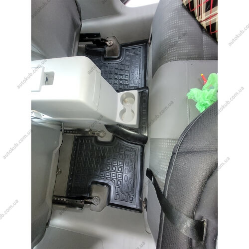 Коврики в салон Dodge Caliber (2007-2012) Резиновые Avto-Gumm. Фото 17