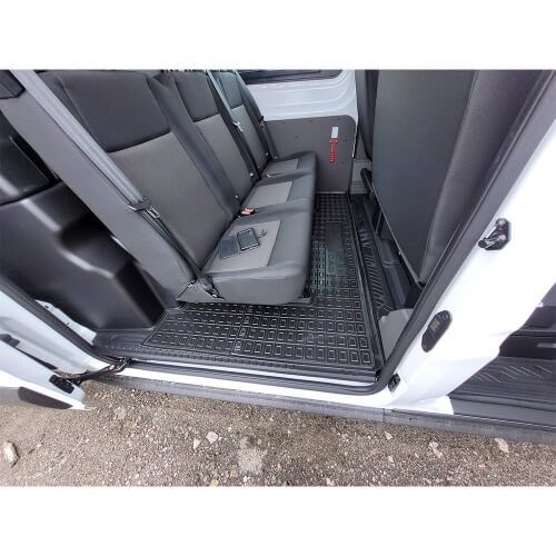 Коврики в салон Ford Transit (2014-...) 1+2 DoubleCab (2-й ряд) (Avto-Gumm). Фото 5