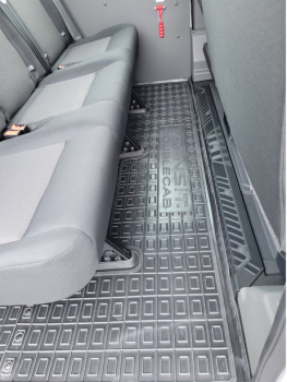 Коврики в салон Ford Transit (2014-...) 1+2 DoubleCab (2-й ряд) (Avto-Gumm). Фото 11