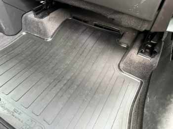 Гумові килимки Audi e-tron 55 quattro (2018-...) комплект з 4 штук (Stingray). Фото 6