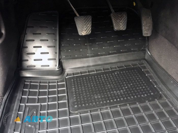 Резиновые коврики Fiat Grande Punto (2005-2018) комплект из 4 штук Stingray. Фото 5