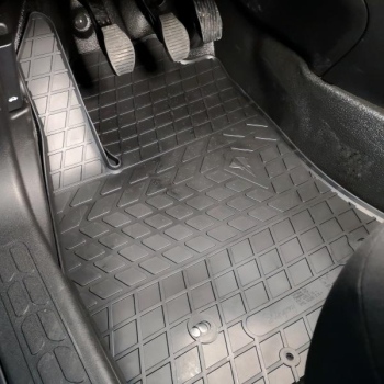 Резиновые коврики Opel Combo D (2011-2018) комплект из 4 штук Stingray. Фото 2